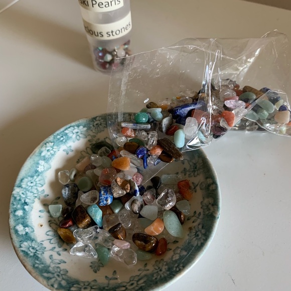 Lot Stones/Crystals - Picture 7 of 8